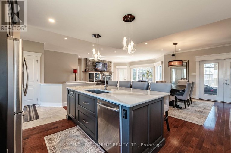 29630814/1-forest-hill-road/long-sault/south-stormont/ontario/K0C1P0_14