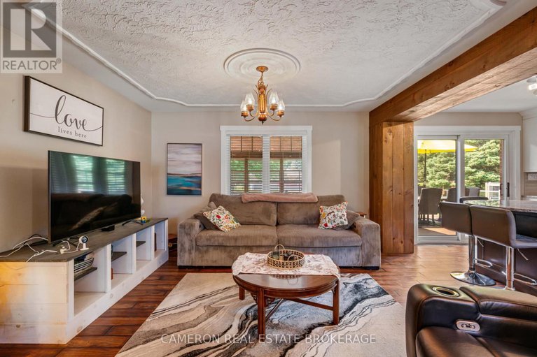 28597811/18231-oak-drive/south-glengarry-charlottenburgh-twp/south-glengarry/ontario/K0C2J0_9