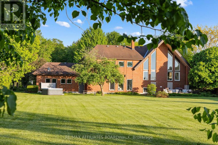 28527170/1700-lakeshore-drive/greely/ottawa/ontario/K4P1H1_37