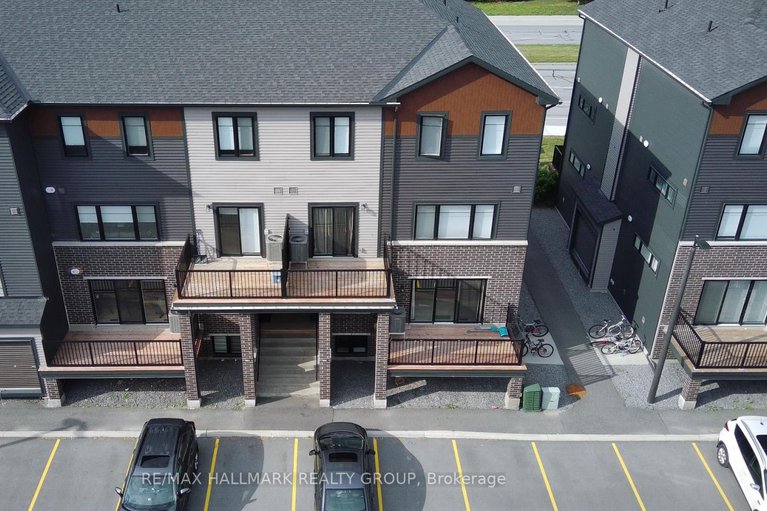 28841819/c-500-eldorado-private/morgans-grantsouth-march/ottawa/ontario/K2K1X9_25