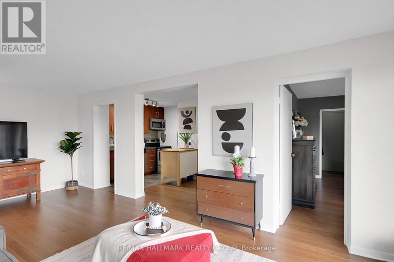 28503453/210-1505-baseline-road/copeland-park/ottawa/ontario/K2C3L4_21
