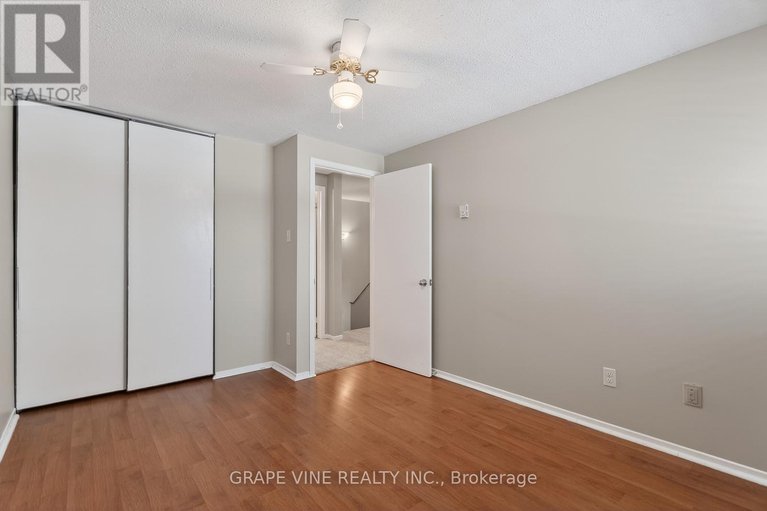 29419641/38-2939-fairlea-crescent/heron-gateindustrial-park/ottawa/ontario/K1V9A5_27