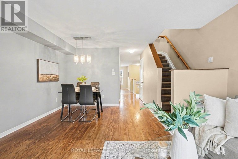 29612593/175-scout-street/central-park/ottawa/ontario/K2C4E2_12