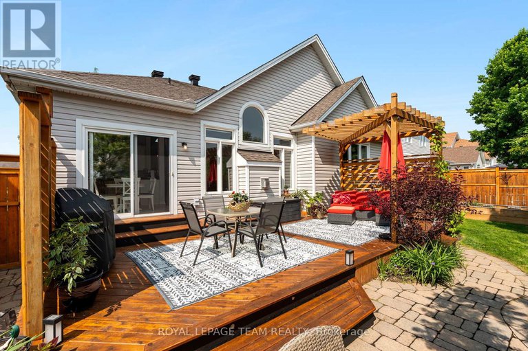 28525095/29-shining-star-circle/stittsville-south/ottawa/ontario/K2S2B4_45