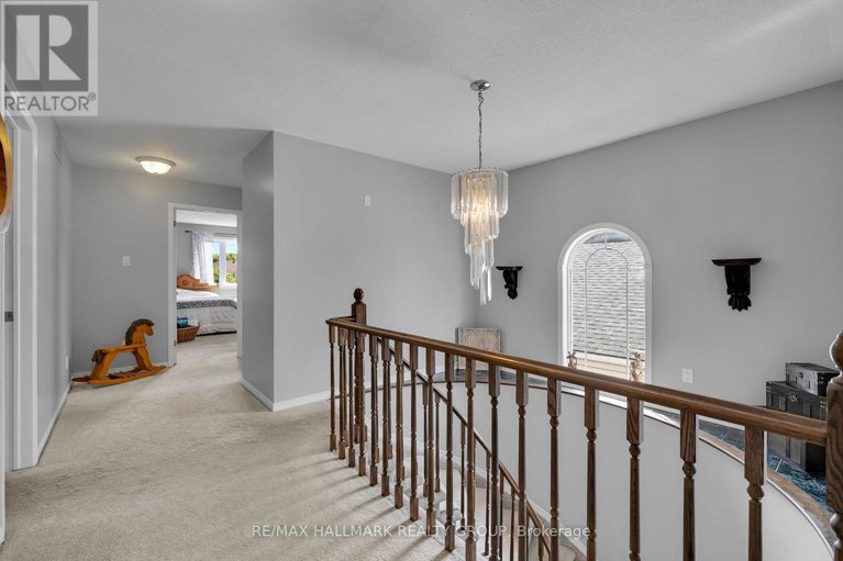 28476381/4136-wolfe-point-way/riverside-southgloucester-glen/ottawa/ontario/K1V1P4_21