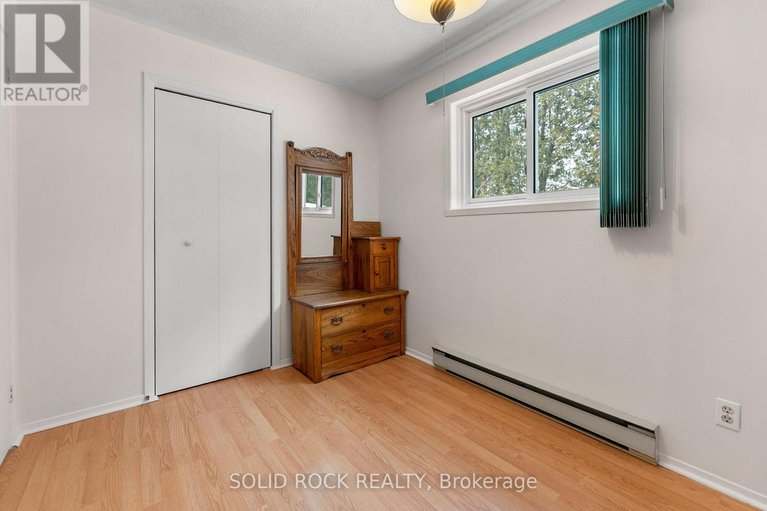 29430522/2345-fitzroy-street/fitzroy/ottawa/ontario/K0A1X0_17