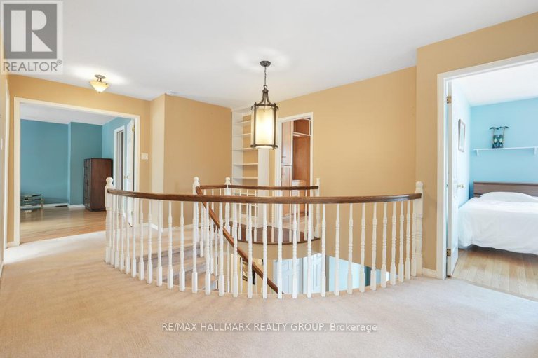 29322376/41-bramblegrove-crescent/hunt-club-parkgreenboro/ottawa/ontario/K1T3G2_39