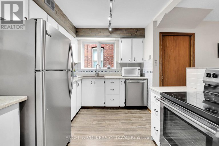 28780954/190-john-street-n/arnprior/arnprior/ontario/K7S2N9_14