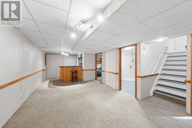 29302413/3-domus-crescent/lynwood-village/ottawa/ontario/K2H6A3_30