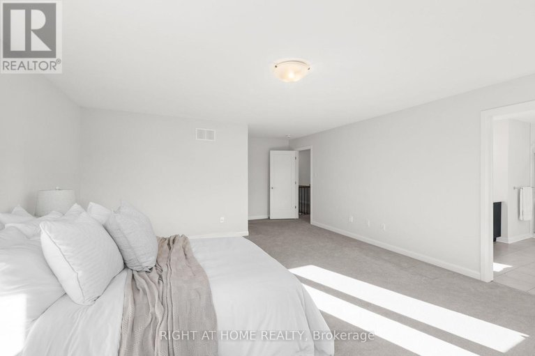 29165265/762-shoal-street/mahogany-community/ottawa/ontario/K4M0X5_32