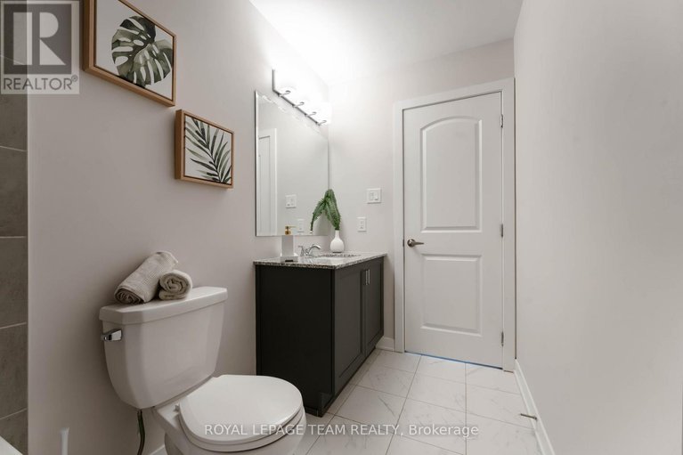 29118048/3040-travertine-way/half-moon-bay/ottawa/ontario/K2J6W9_39