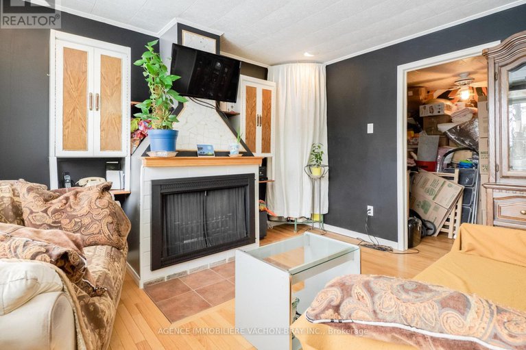 27872677/22197-parkhill-circle/south-glengarry-lancaster-twp/south-glengarry/ontario/K0C1Z0_8