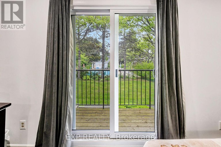 28498243/64-68-ramsgate-private/mooneys-bayriverside-park/ottawa/ontario/K1V8M4_25