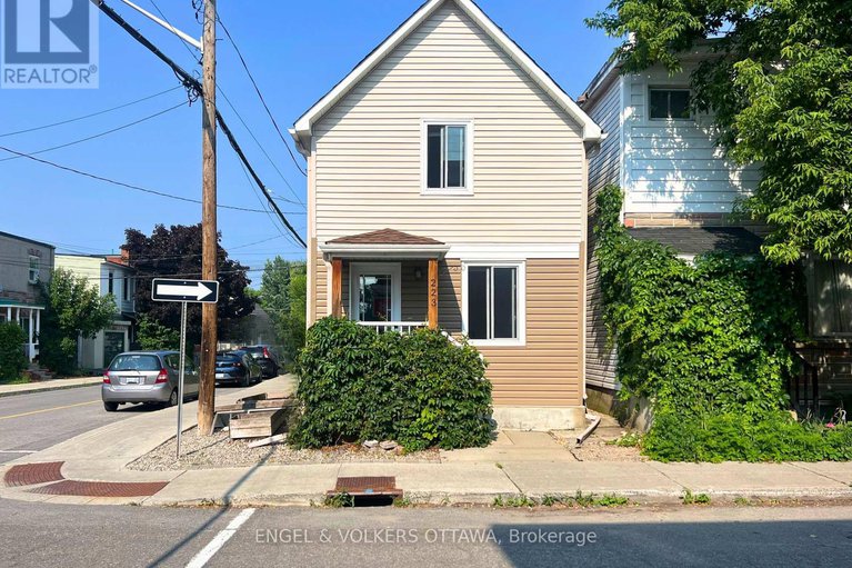 28610075/223-carruthers-avenue/hintonburg/ottawa/ontario/K1Y1N8_1