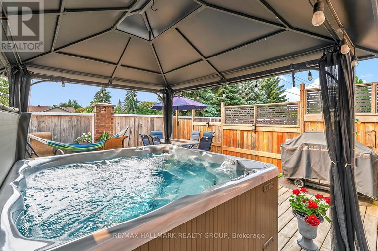 28702386/6212-arbourwood-drive/chapel-hill/ottawa/ontario/K1C7L6_30