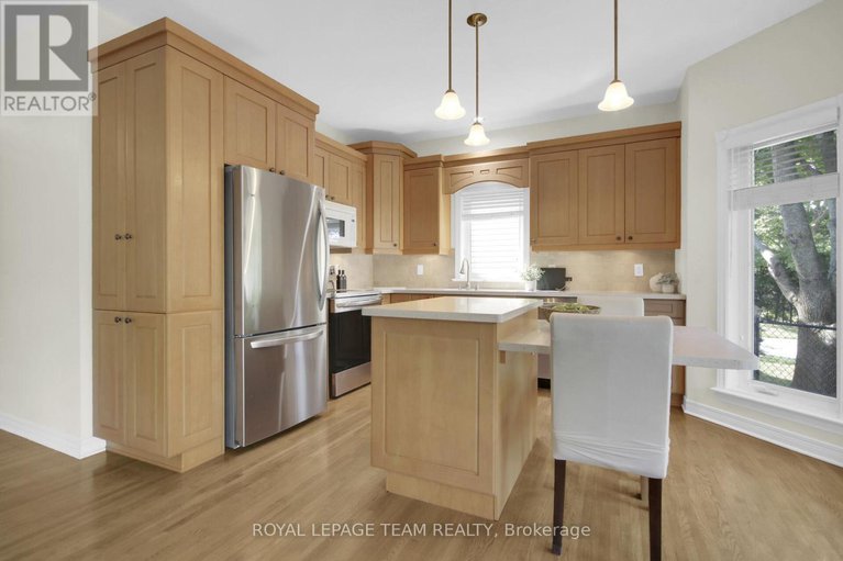 28847955/41-jacqueline-crescent/stittsville-central/ottawa/ontario/K2S1M2_16