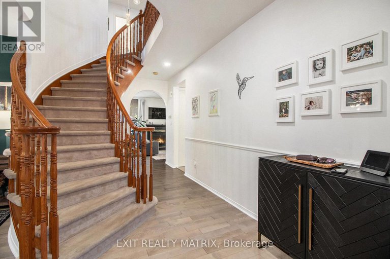 29004657/2205-blue-willow-crescent/orleans-village/ottawa/ontario/K1W1K6_14
