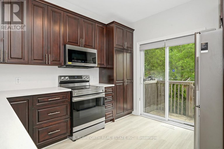 28430488/326-woodroffe-avenue/woodroffe/ottawa/ontario/K2A3V5_12
