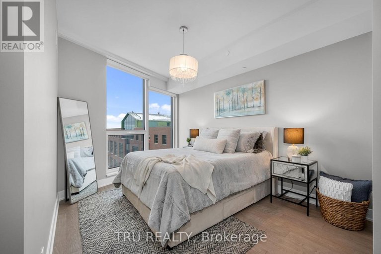 29586407/910-485-richmond-road/westboro-west/ottawa/ontario/K2A3W9_21