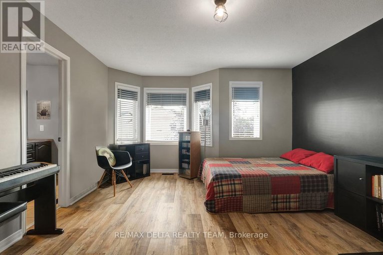 28887238/244-parkrose-private/chatelaine-village/ottawa/ontario/K4A0N8_27