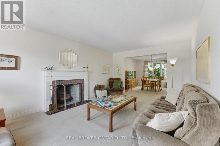 28875252/3-red-oaks-trail/stittsville-central/ottawa/ontario/K2S1E2_5