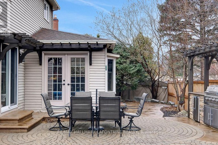 29593961/1288-turner-crescent/bilberry-creekqueenswood-heights/ottawa/ontario/K1E2Y4_43