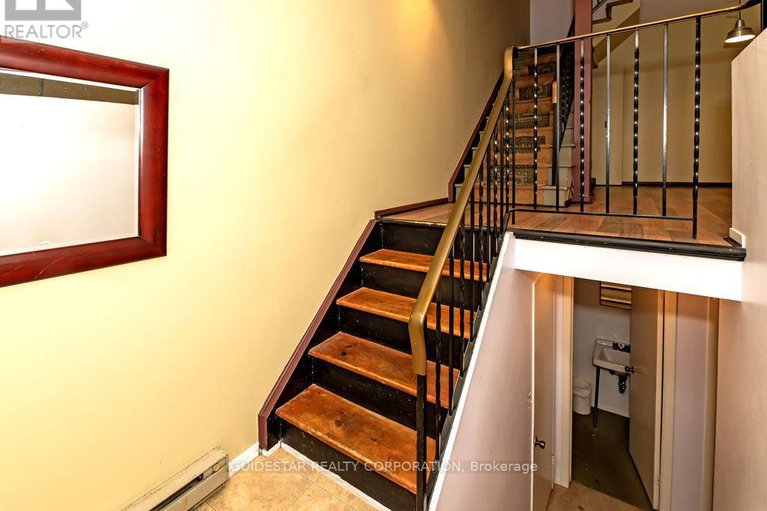 29052173/122-renova-private/riverview-park/ottawa/ontario/K1G4C6_2