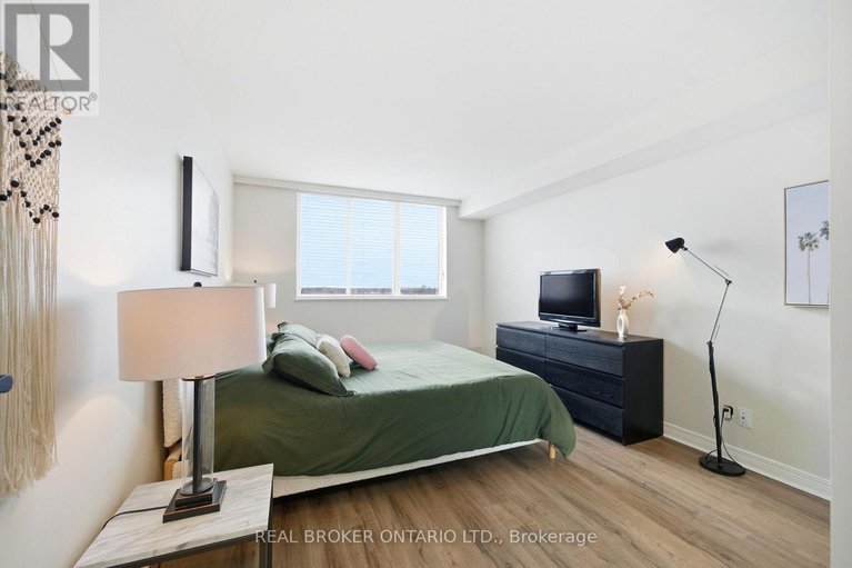 29396671/703-100-grant-carman-drive/borden-farmstewart-farmcarleton-heightsparkwood-hills/ottawa/ontario/K2E8B8_21