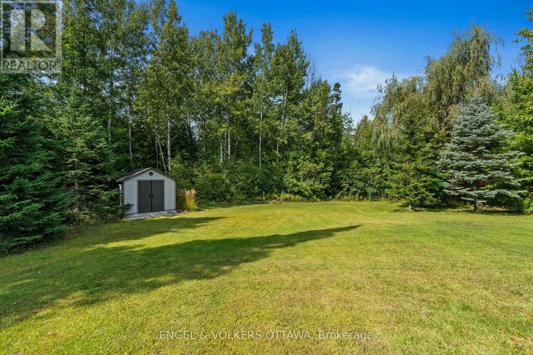 28853852/6163-elkwood-drive/greely/ottawa/ontario/K4P1N1_47
