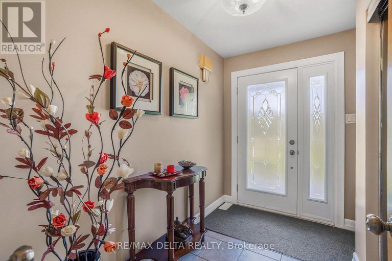 28863479/740-vinette-road/clarencerockland-twp/clarence-rockland/ontario/K0A1N0_4