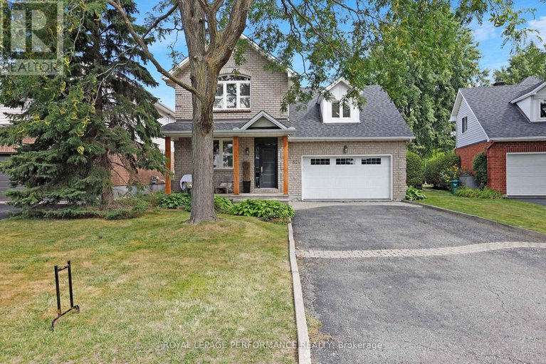 28809857/824-covehead-crescent/riverside-southgloucester-glen/ottawa/ontario/K1V1M3_1