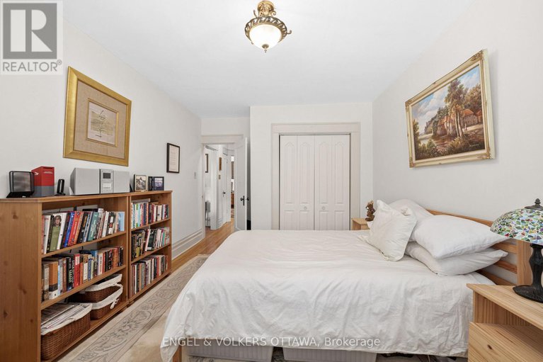 28202262/215-argyle-avenue/ottawa-centre/ottawa/ontario/K2P1B8_17