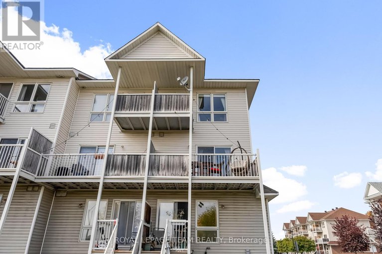 28888816/368-crownridge-drive/emerald-meadowstrailwest/ottawa/ontario/K2M3A4_32