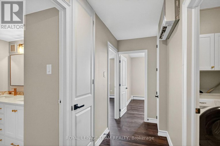 28946102/25092510-515-st-laurent-boulevard/viscount-alexander-park/ottawa/ontario/K1K3X5_31