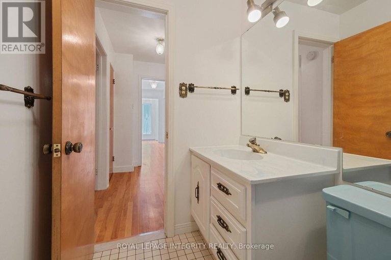 28863482/81-drouin-avenue/overbrook/ottawa/ontario/K1K2A6_29