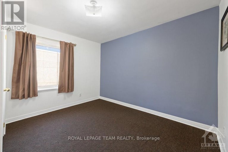 27571550/495-st-patrick-street/lowertown/ottawa/ontario/K1N5G9_17