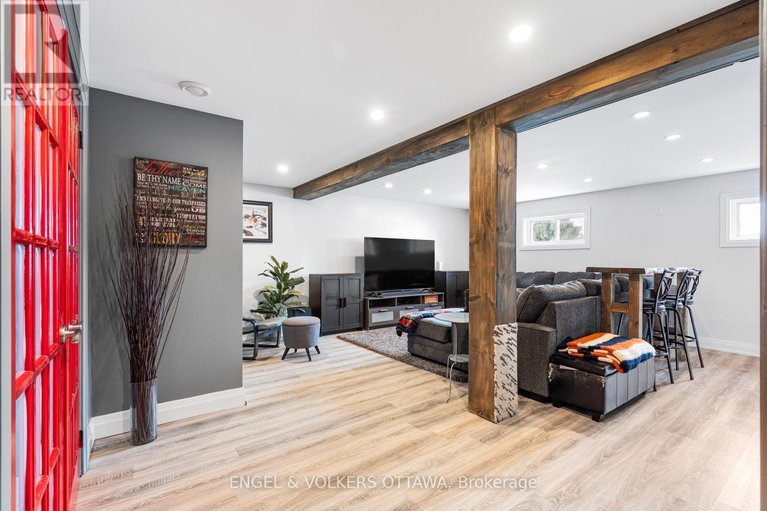 29561777/2437-henri-menard-court/clarencerockland-twp/clarence-rockland/ontario/K0A2A0_36