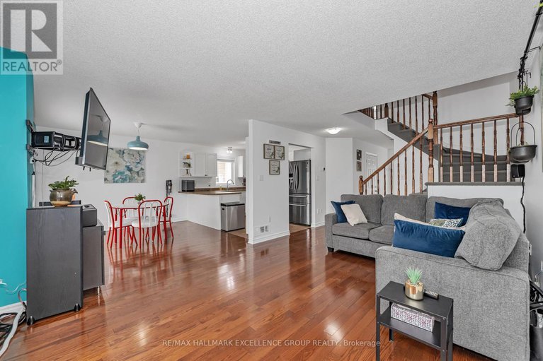 28146924/581-emerald-street/town-of-rockland/clarence-rockland/ontario/K4K0B9_11