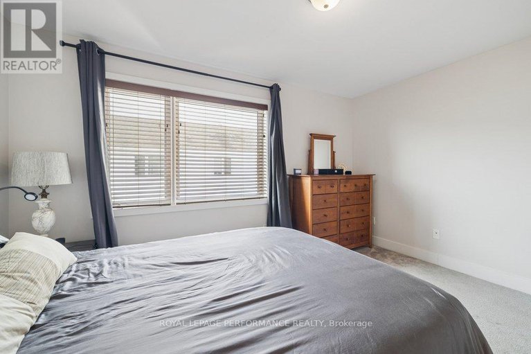 29445573/644-crevier-walk/orleans-village/ottawa/ontario/K1W0M7_60