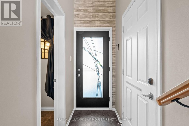 28791611/763-hancock-crescent/fallingbrookridgemount/ottawa/ontario/K4A3N1_3