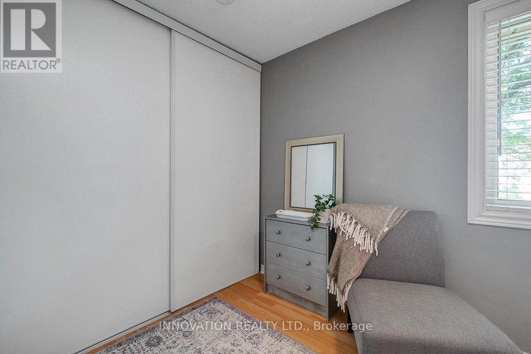 28851562/1645-du-sommet-place/chateauneuf/ottawa/ontario/K1C4Z9_25