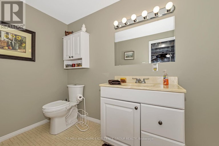 28907954/2360-lorraine-street/clarencerockland-twp/clarence-rockland/ontario/K4K1K7_29