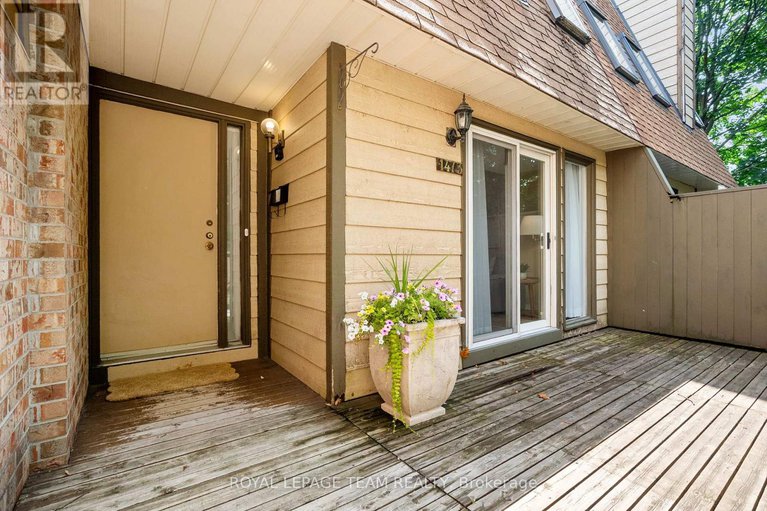 28596547/1473-bryson-lane/sawmill-creektimbermill/ottawa/ontario/K1T2T7_2