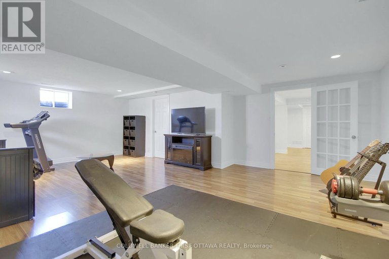 28129909/2313-edward-kidd-crescent/north-gower/ottawa/ontario/K0A2T0_19