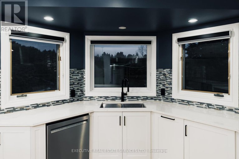 28478516/141-kerry-hill-crescent/dunrobin-shores/ottawa/ontario/K0A1T0_20