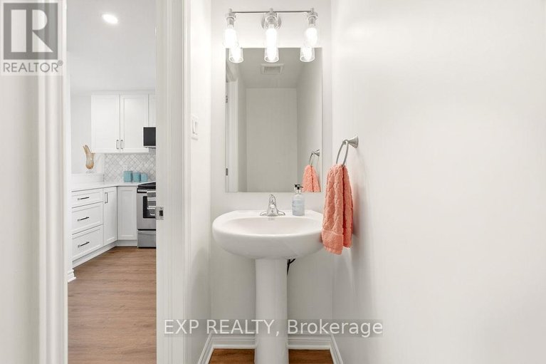 29637008/32-2621-longfields-drive/stonebridge/ottawa/ontario/K2J2L7_17