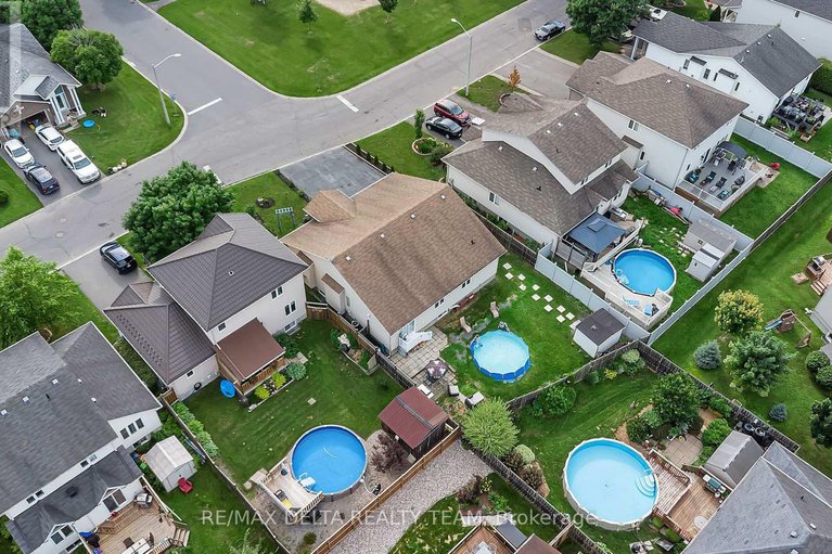 28595130/400-centenaire-street/embrun/russell/ontario/K0A1W0_39