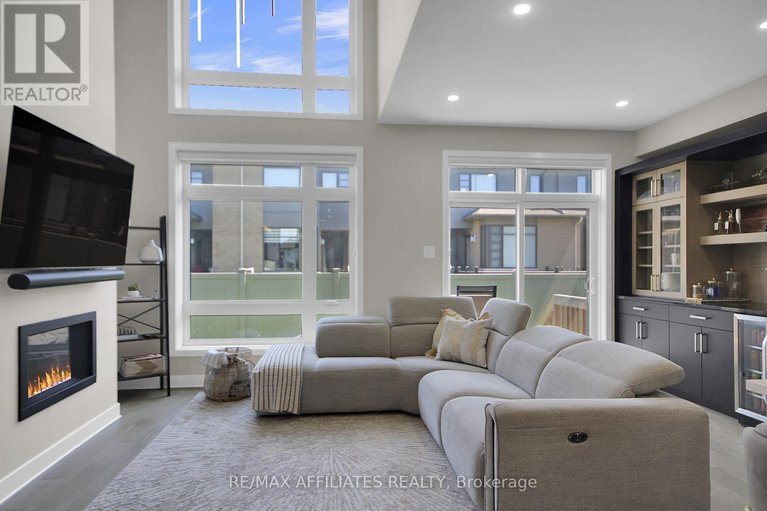28564568/357-shoveler-grove/riverside-southgloucester-glen/ottawa/ontario/K4M1B2_8
