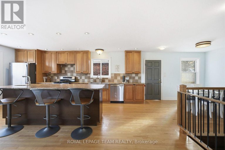 29268491/3246-elizabeth-street/osgoode/ottawa/ontario/K0A2W0_8