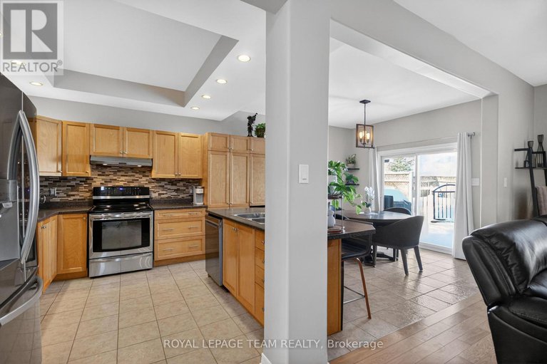 29402323/6291-ottawa-street-w/richmond/ottawa/ontario/K0A2Z0_15